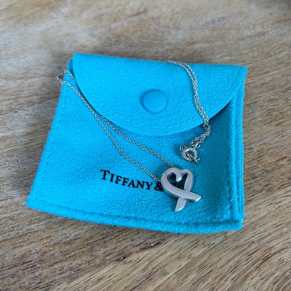 TIFFANY & CO Paloma Picasso Loving Heart Pendant Sterling Silver Necklace 925
